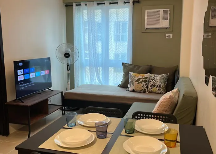 The Rochester, Bridgeview Tower - 1br